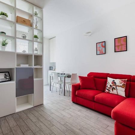 Stupendo E Accogliente Apt Milán Exterior foto